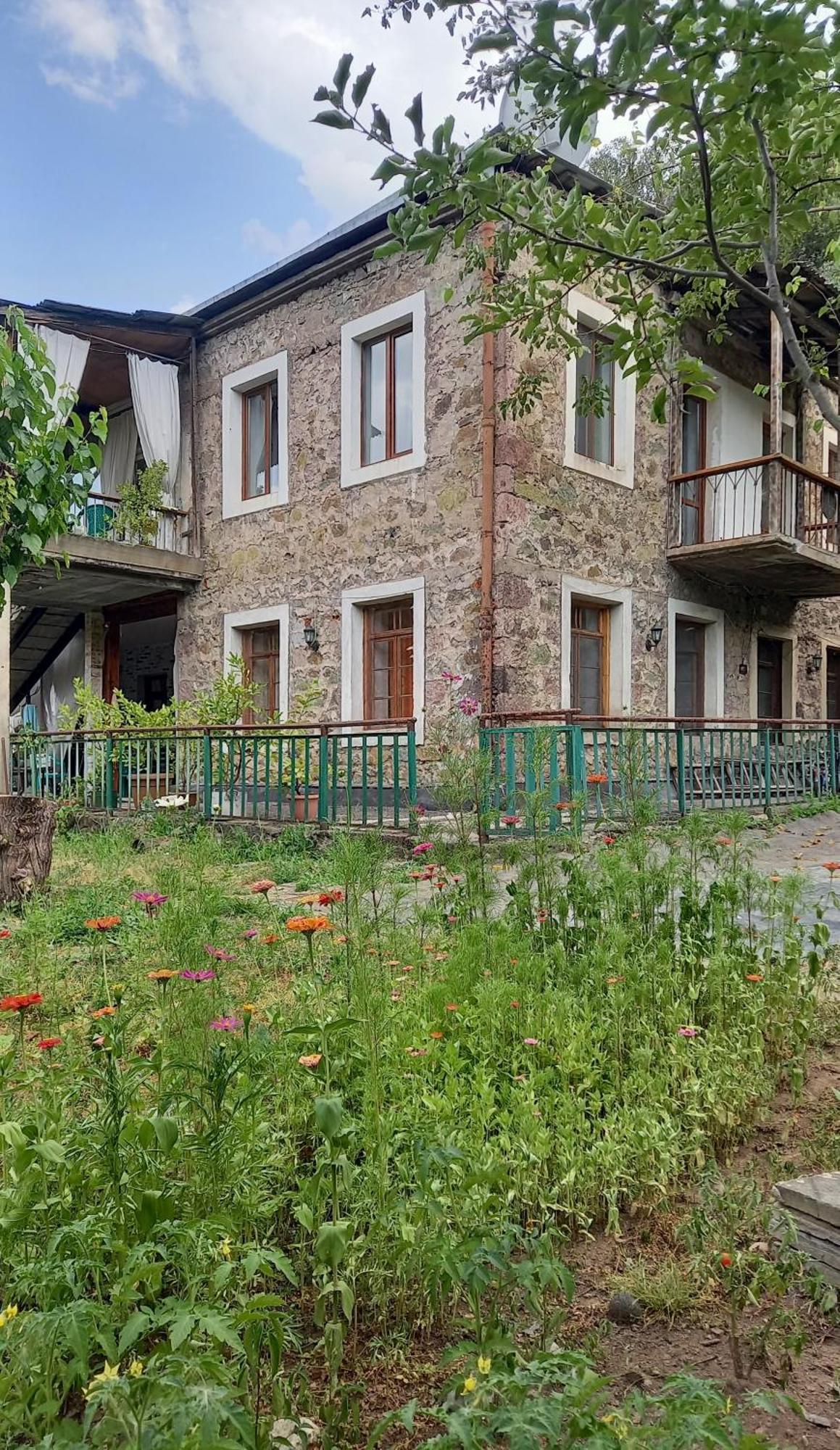 Alex B&B Kapan 외부 사진